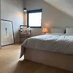 Lekker Nyrenovert Loftsleilighet Pa Lund